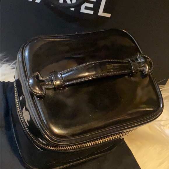 Chanel Patent Leather  bag - Picture 13 of 14